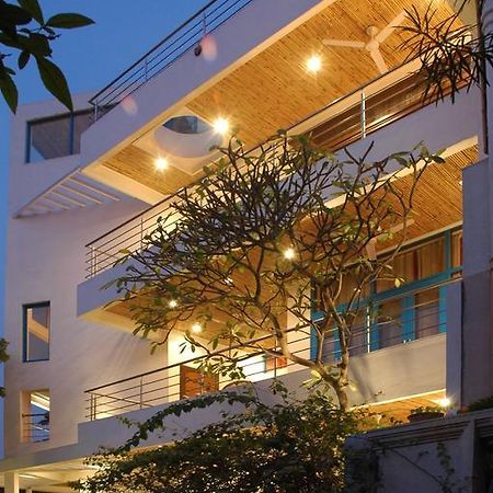 B Nineteen Νέο Δελχί Εξωτερικό φωτογραφία